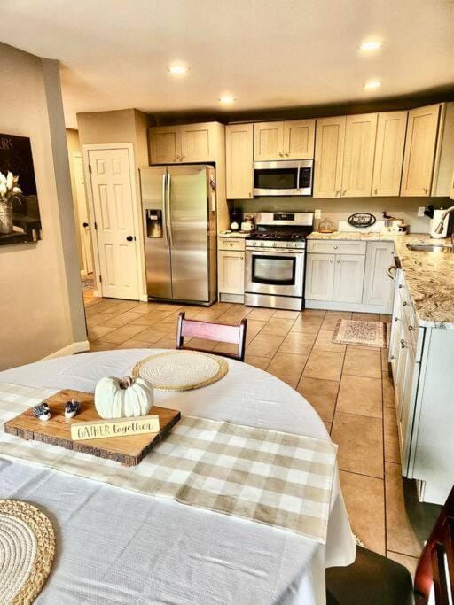 NEW! Peaceful Retreat at Nary Hill House in Wolfeboro