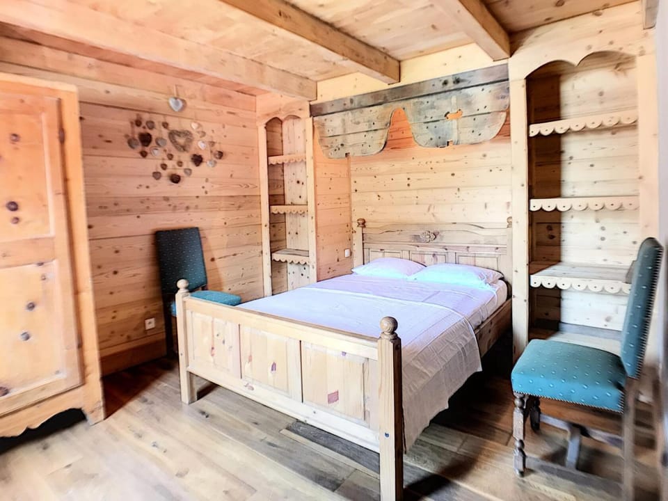 Résidence Les Granges - Chalet d'exception · Hameau des Granges · Vue exceptionnelle MAE-6674 Chalet in Les Allues