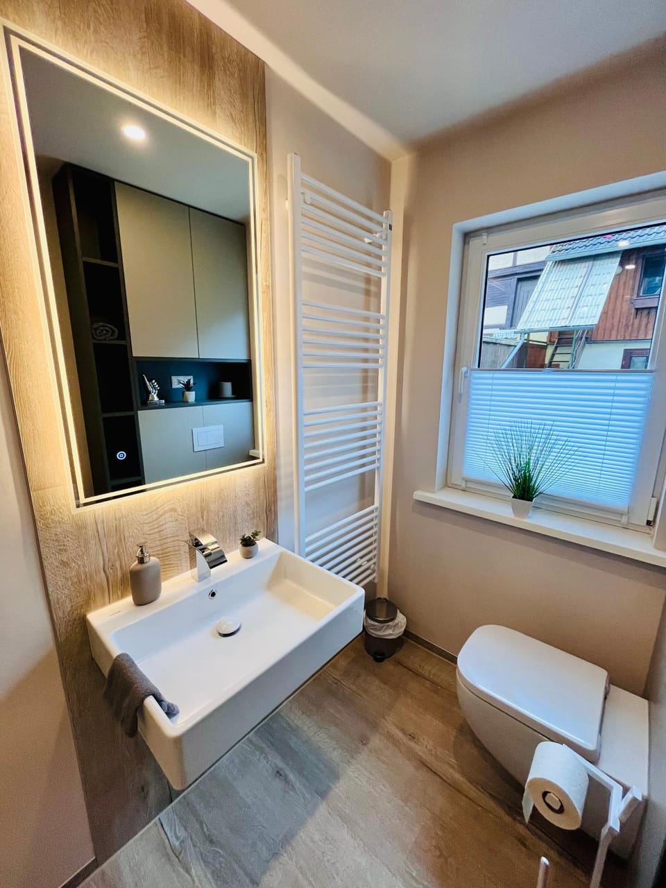 Toilet, Bathroom