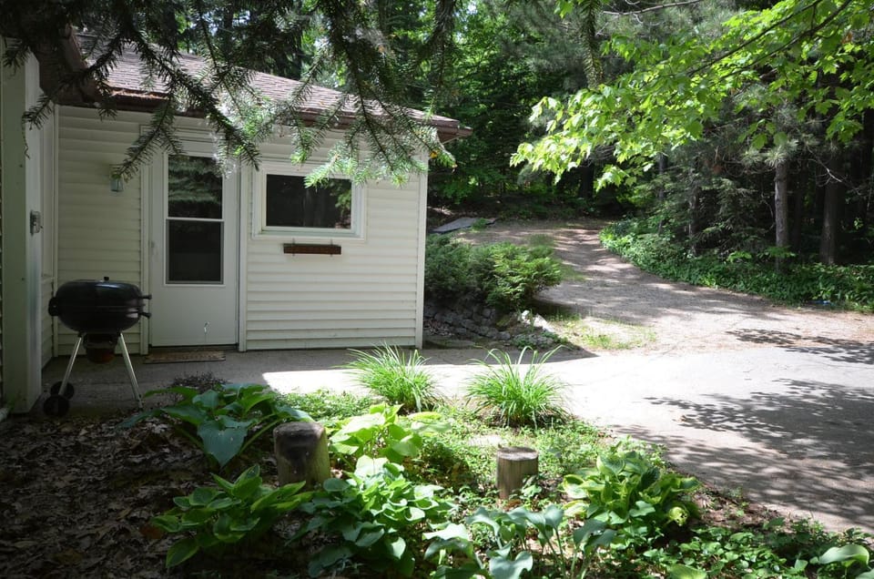 Splash Landing-Long Lake-Traverse City House in Michigan