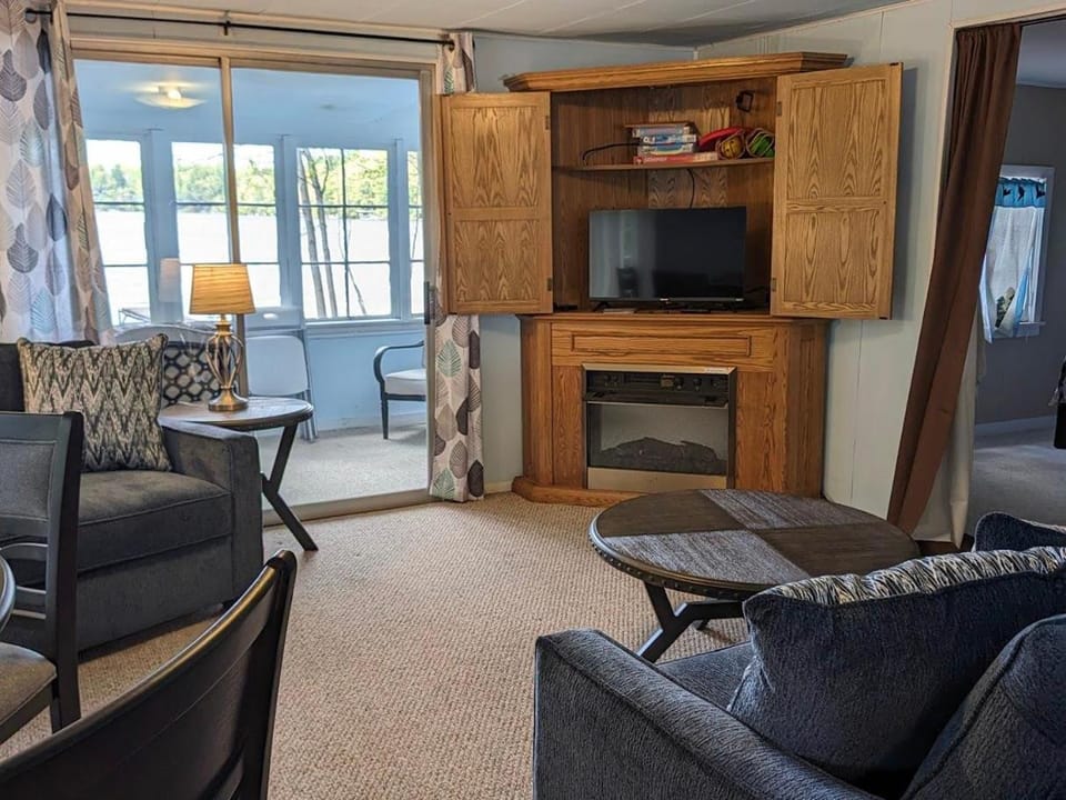Life on Mickey Lake House in Michigan