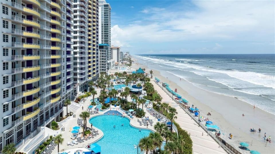 Wyndham Ocean Walk Resort - 2BR Oceanview 200 Apartment in Florida