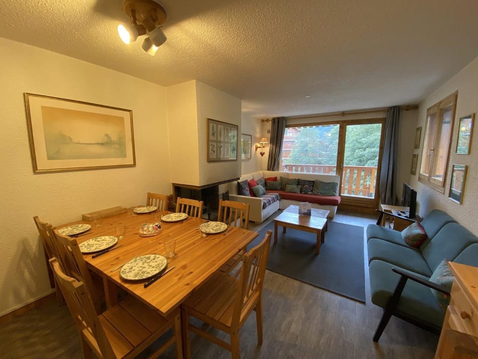 Chalet De Meribel - 5 Pièces pour 8 Personnes MAE-7131 Apartment in Les Allues