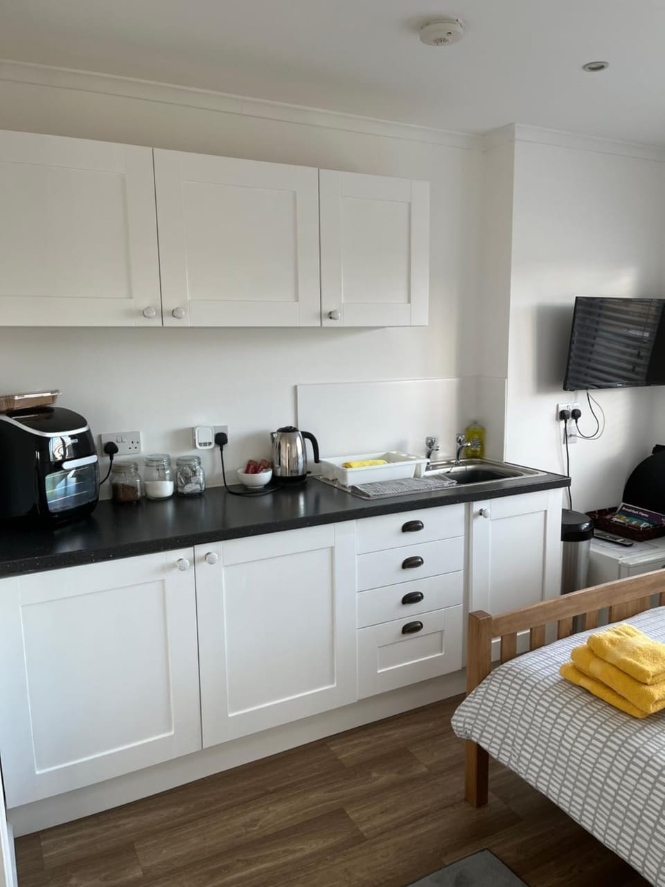 Hellfire corner Chalet in Redruth