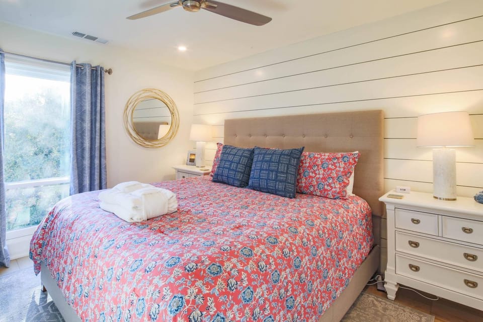 Ketch The Sunset House in Hilton Head Island