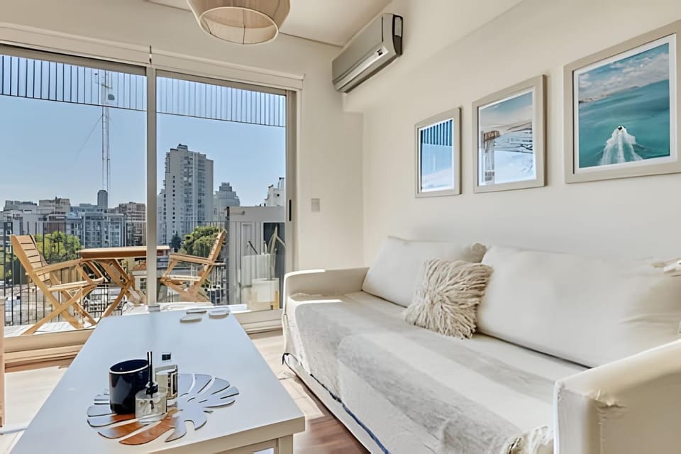 Luxury 5-Star Building Heated Pool, BBQ, Gym, Sauna in the Heart of Palermo Hollywood Apartment in Buenos Aires