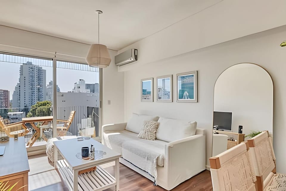 Luxury 5-Star Building Heated Pool, BBQ, Gym, Sauna in the Heart of Palermo Hollywood Apartment in Buenos Aires