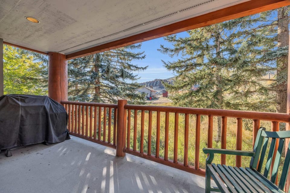Ski-In Ski-Out Condo at Park City Mountain Resort House in Park City