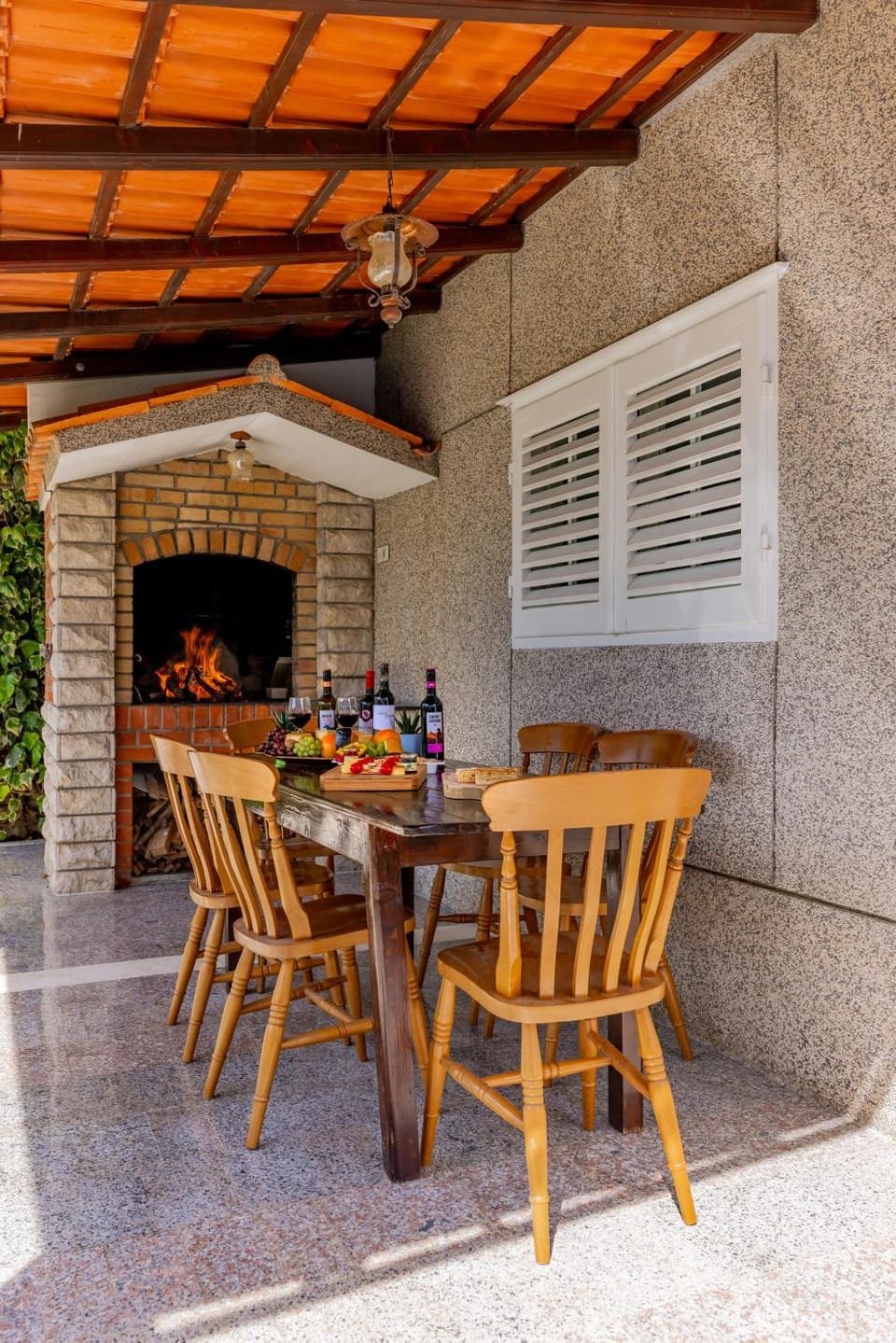 BBQ facilities, BBQ facilities, Balcony/Terrace, furniture, furniture, furniture