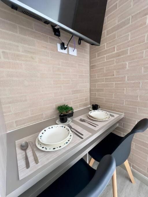 Descubre Tu Apartaestudio Ideal Todo Incluido Apartment in Bogota