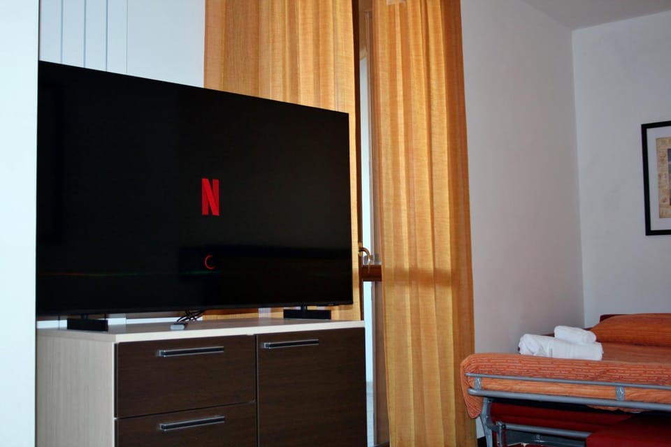 TV and multimedia, View (from property/room)