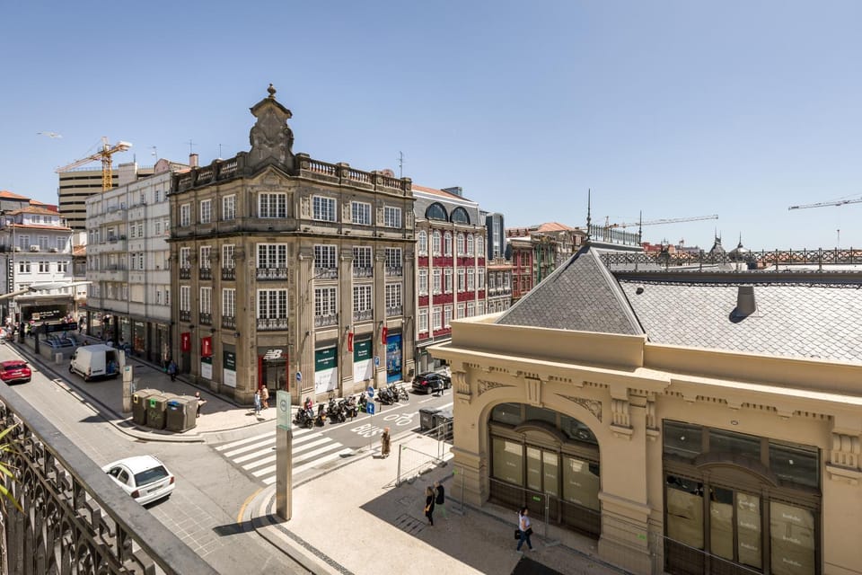 City view, Street view