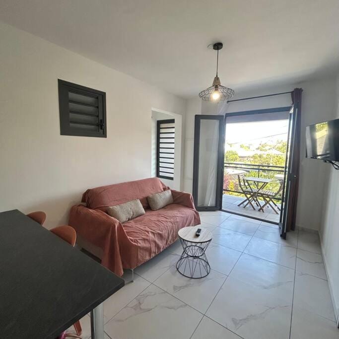TV and multimedia, View (from property/room), Living room, Seating area