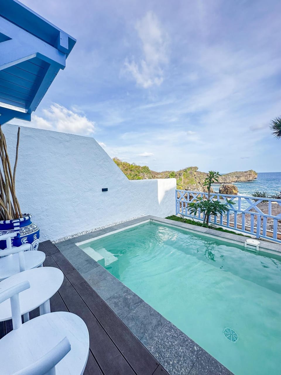 Natural landscape, Pool view, Swimming pool