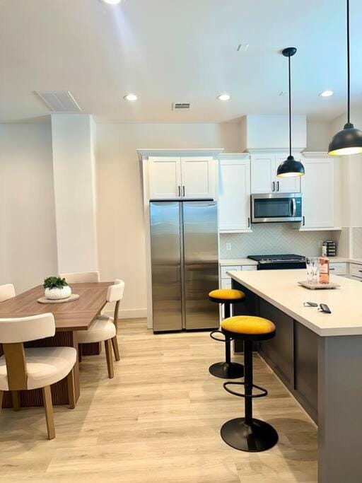 Central Townhome 2 miles to Med Center & Downtown House in Houston