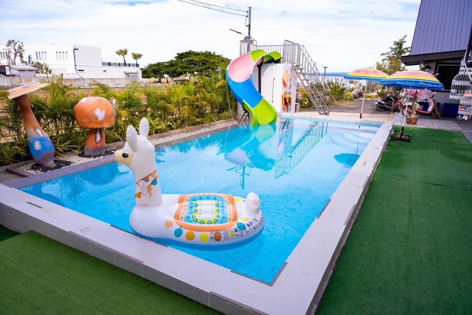 YAWE Pool Villa Sirindhorn Villa in Laos