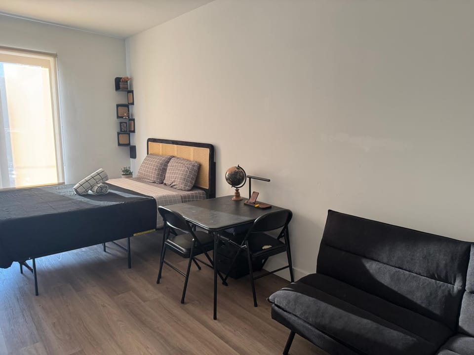 Cozy apt with City skyline rooftop Bed and Breakfast in Union City