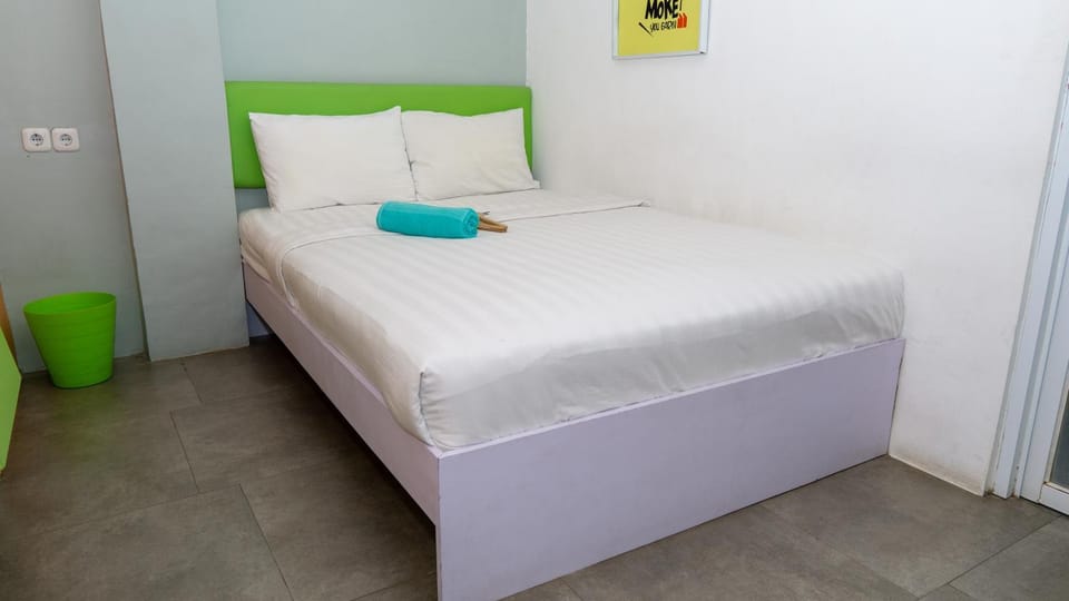 Holabeds Hostel Capsule hotel in Indonesia