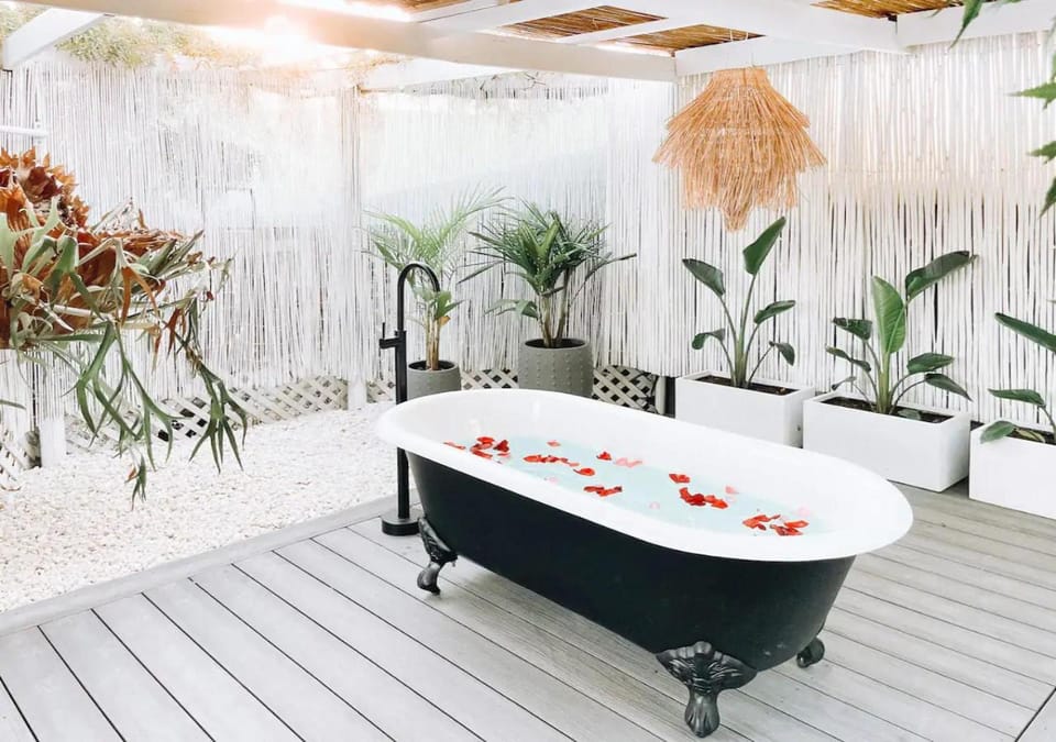 Bathroom, Bath