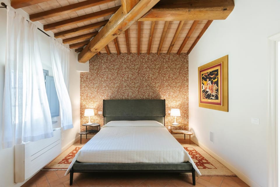 Podere Giglio Farm Stay in Tuscany