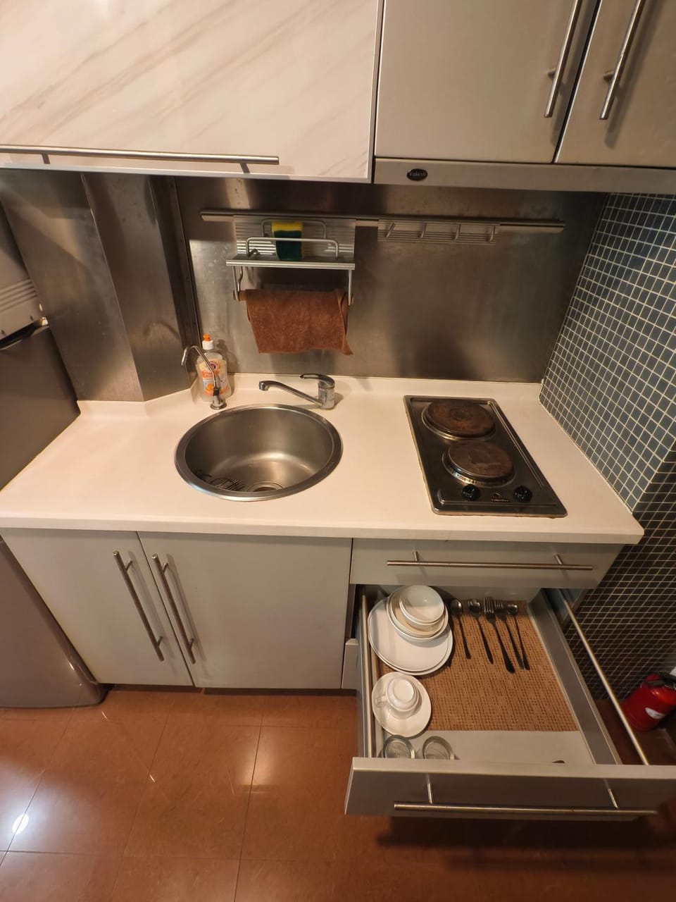 Kitchen or kitchenette