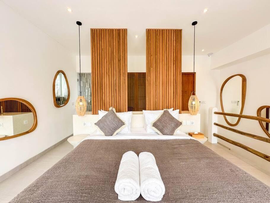 Las Casas Canggu Studio Villa with Private Pool Villa in North Kuta