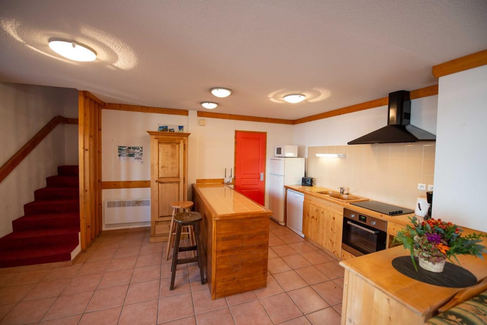 Chalet BOUQUETIN Chalet in Oz