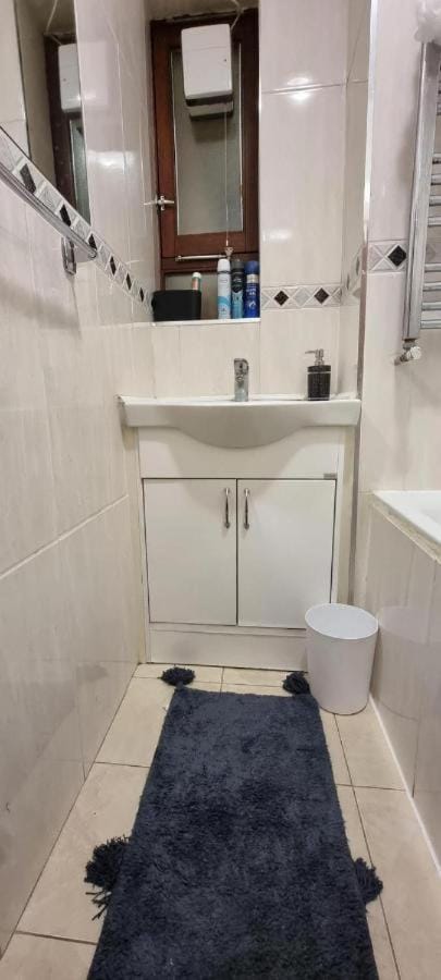 Entire Flat in King's Cross Apartment in London Borough of Islington