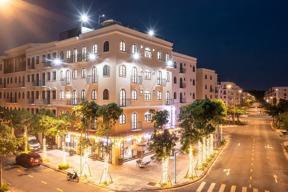 Property building, Balcony/Terrace