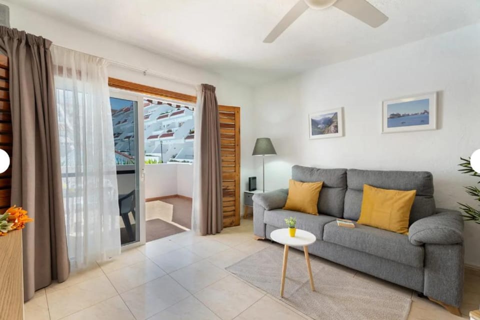 Happiness Corner Las Floritas Apartment in Playa de las Americas