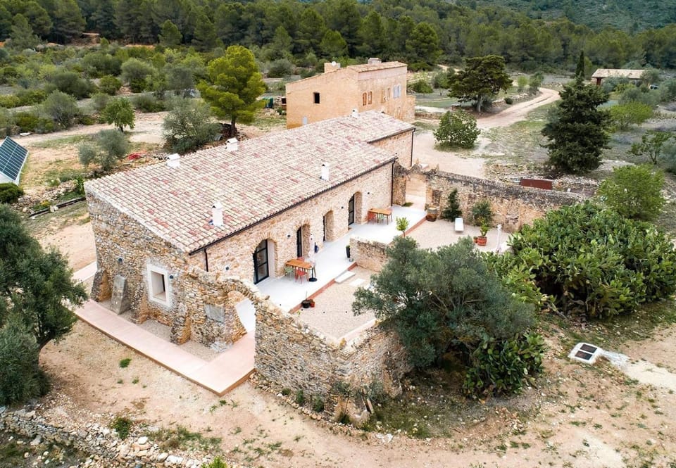 Property building, Day, Bird's eye view, Balcony/Terrace