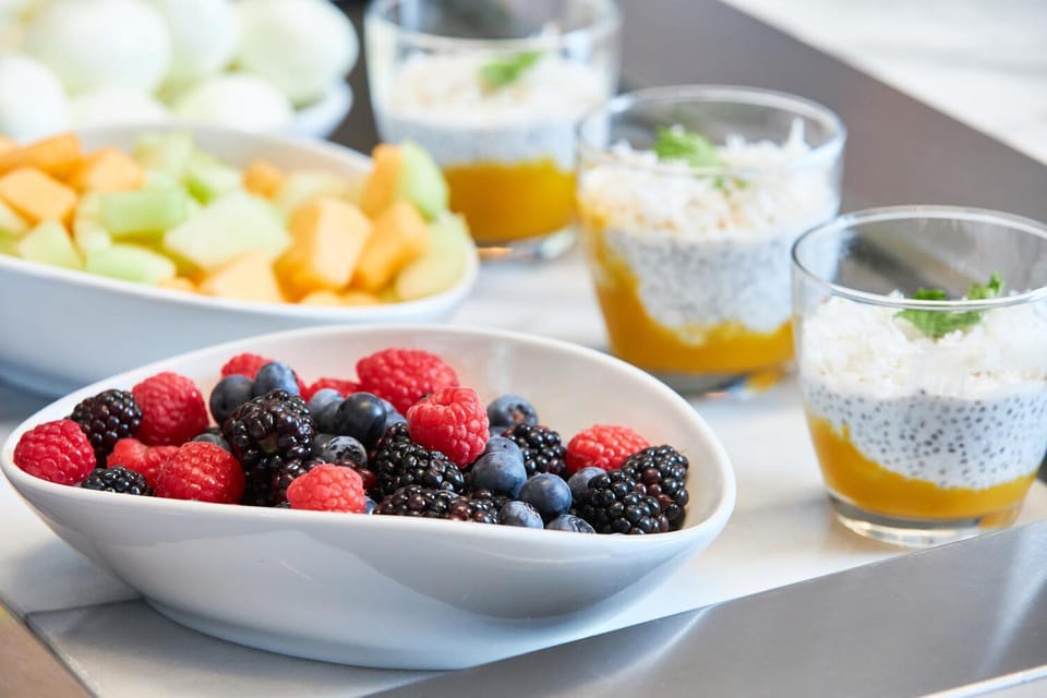 Restaurant/places to eat, Food and drinks, Breakfast