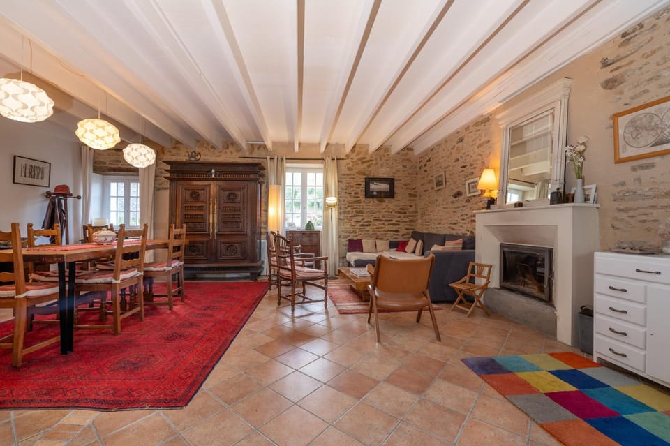 Property building, Living room