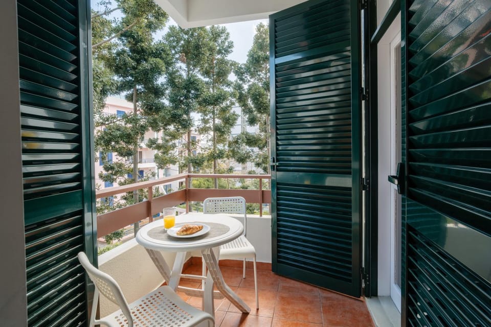 Casa Branca Apartments by Wanderlust Madeira, vacation rentals Apartment in Funchal