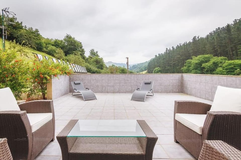 Natural landscape, View (from property/room), Balcony/Terrace, Mountain view