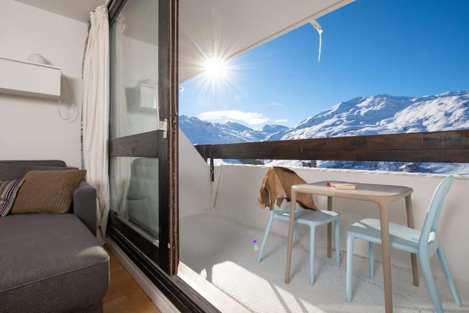 Winter, Balcony/Terrace, Mountain view