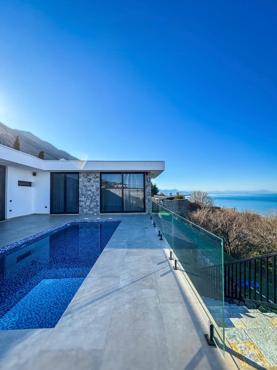 Day, Natural landscape, View (from property/room), Balcony/Terrace, Pool view, Swimming pool