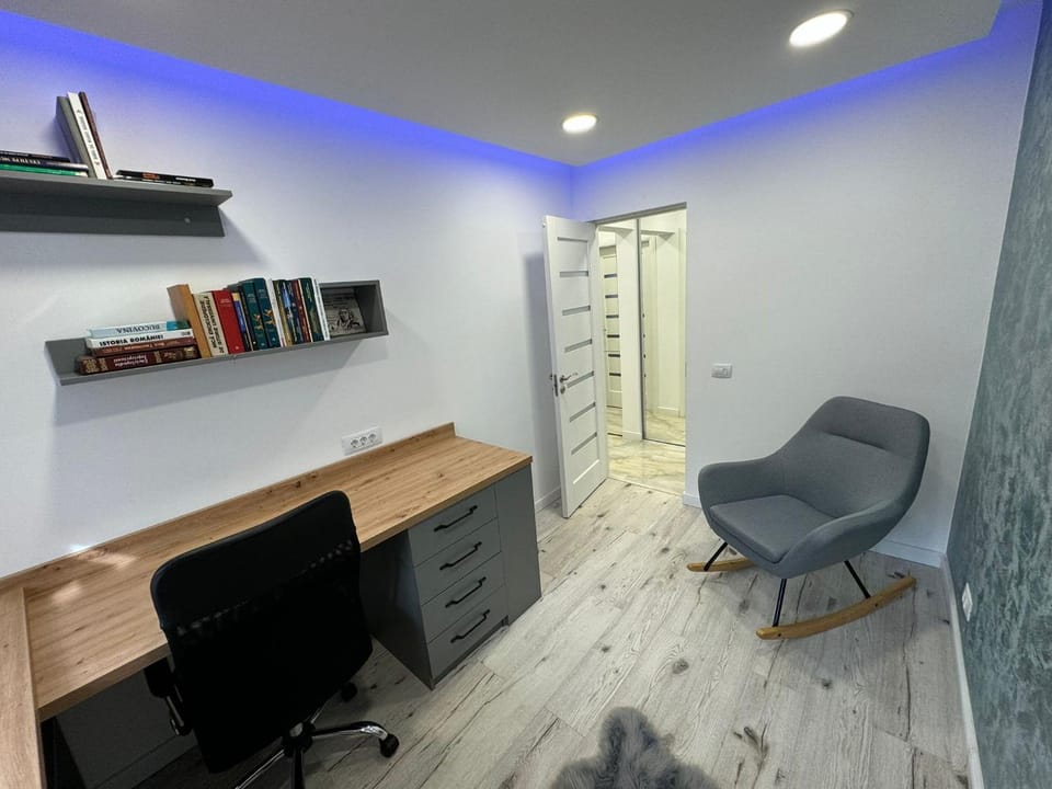 Deluxe Retreat & Business Apart Apartment in Moldova