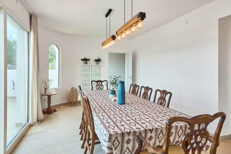 Villa Lago House in Migjorn