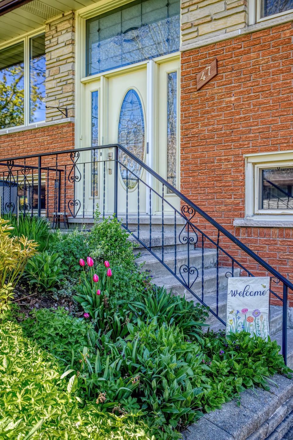 Property building, Spring, Garden