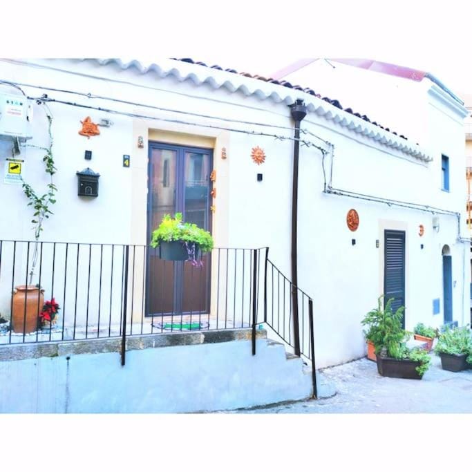 MadeinSicily 2 Apartment in Catania