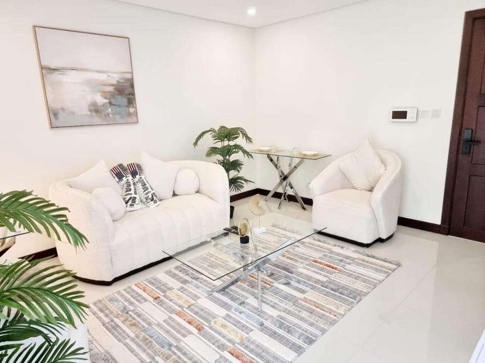 White one bedroom studio Manama Apartment in Manama
