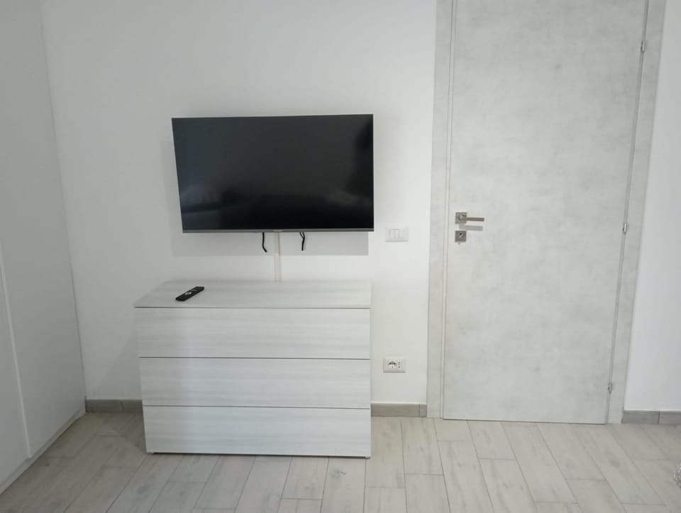 TV and multimedia, Bedroom