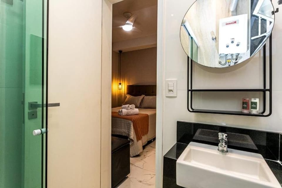 Shower, Bathroom, Decorative detail