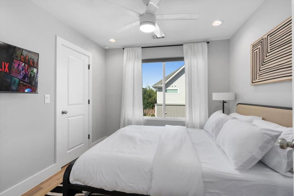 TV and multimedia, Bedroom