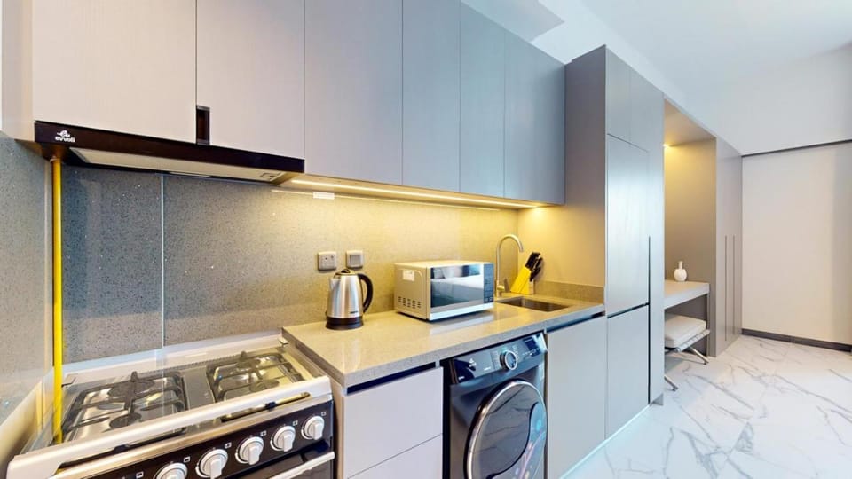 Kitchen or kitchenette