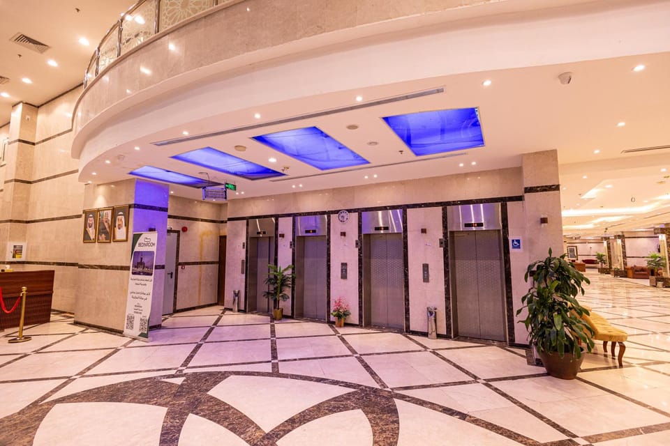 elevator