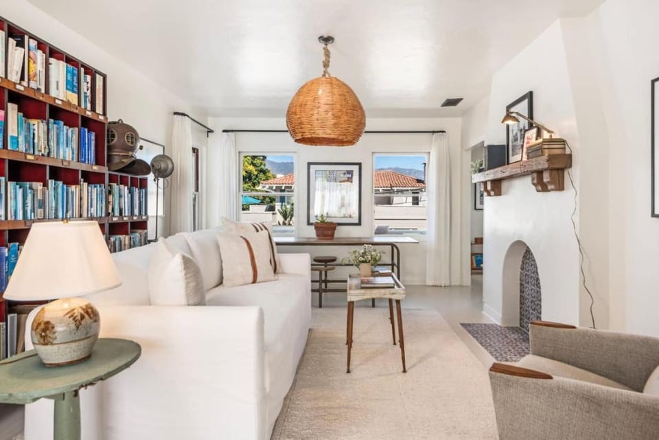 The Library Suite - The Marlowe Boutique Hotel Apartment in Santa Barbara