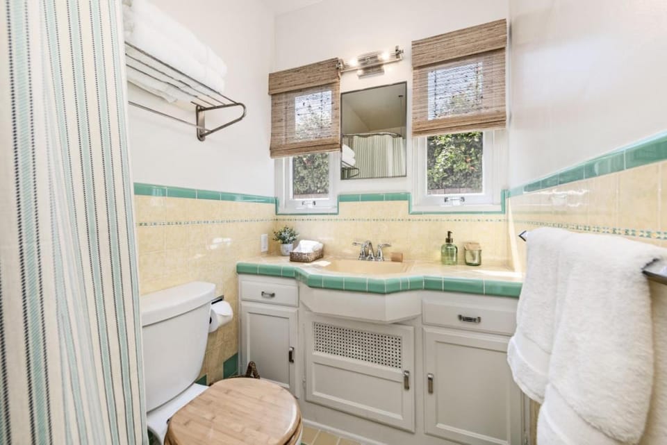 The Patio Suite - The Marlowe Boutique Hotel Apartment in Santa Barbara