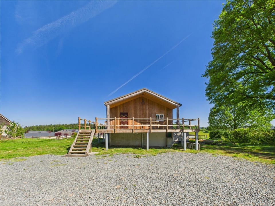 Property building, Facade/entrance, Off site